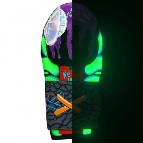 아리아 아웃 오브 디스 월드 슬라이딩 미트