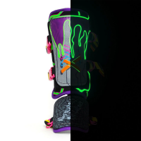 아리아 아웃 오브 디스 월드 풋가드